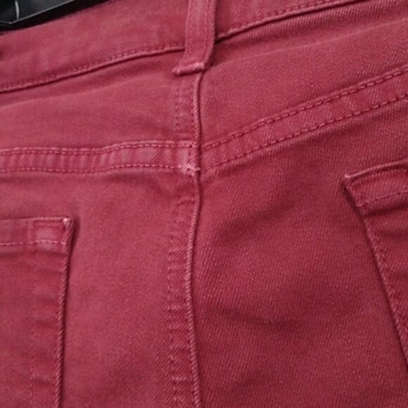 7 for All Mankind The Skinny Burgundy Cropped Jeans - Picture 14 of 16